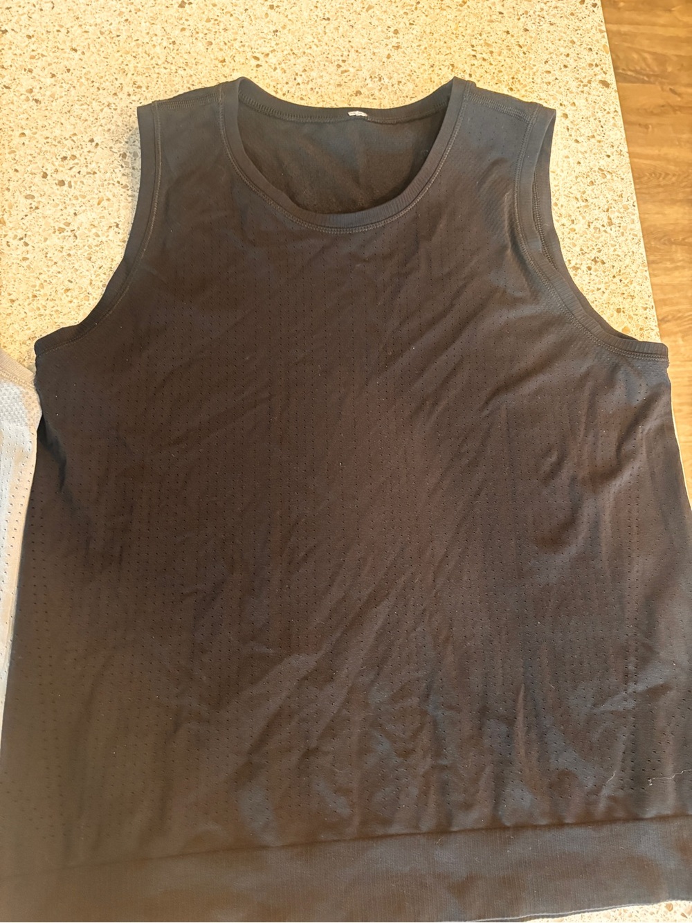 Athleta Motion Seamless Tank Top - Black & Light Gray (m) - Picture 2 of 10